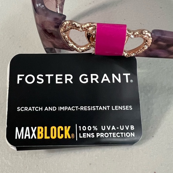 Foster Grant 100% UVA-UVB Protection Purple Marble Sunglasses With Hearts - Picture 5 of 6